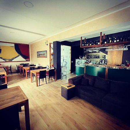 B&B Noce Záhřeb Exteriér fotografie